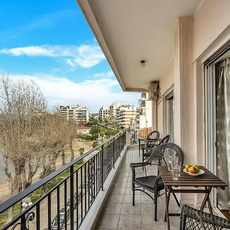 Bright With Splendid Sea View!