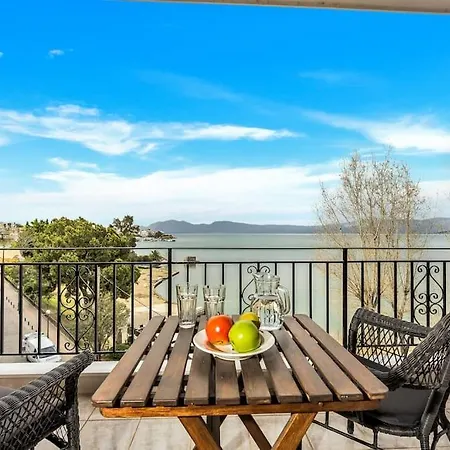Bright With Splendid Sea View! Chalkida